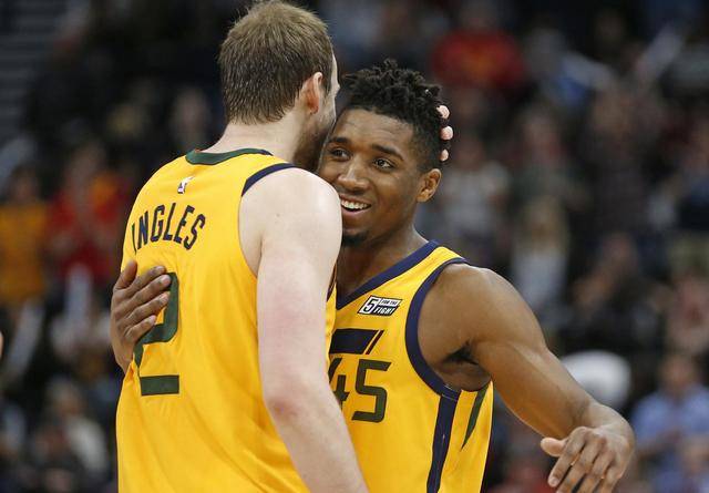 初所展现出 初所展现出